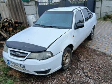 Белый Дэу Нексия, объемом двигателя 1.5 л и пробегом 234 тыс. км за 750 $, фото 1 на Automoto.ua