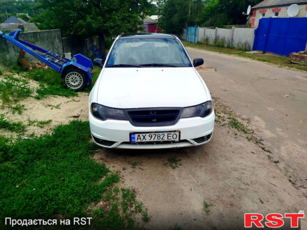 Деу Нексія 2010 у Богодухове на Automoto.ua Білий Деу Нексія, об'ємом двигуна 1.6 л та пробігом 200 тис. км за 2888 $, фото 1 на Automoto.ua