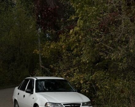 Белый Дэу Нексия, объемом двигателя 1.6 л и пробегом 45 тыс. км за 3096 $, фото 1 на Automoto.ua