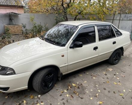 Білий Деу Нексія, об'ємом двигуна 1.5 л та пробігом 76 тис. км за 3800 $, фото 1 на Automoto.ua