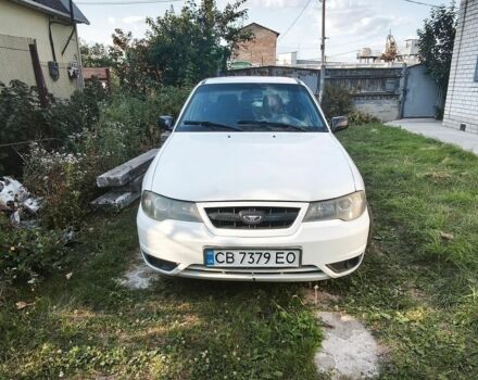 Білий Деу Нексія, об'ємом двигуна 1.6 л та пробігом 240 тис. км за 3500 $, фото 1 на Automoto.ua
