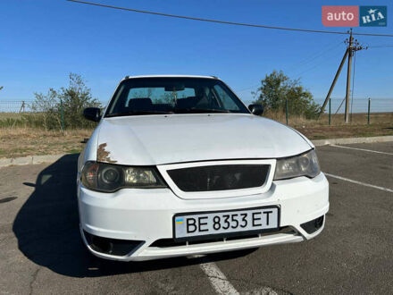 Белый Дэу Нексия, объемом двигателя 1.5 л и пробегом 155 тыс. км за 2300 $, фото 1 на Automoto.ua