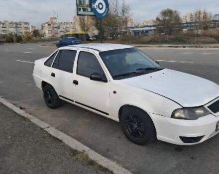 Білий Деу Нексія, об'ємом двигуна 1.6 л та пробігом 18 тис. км за 649 $, фото 1 на Automoto.ua