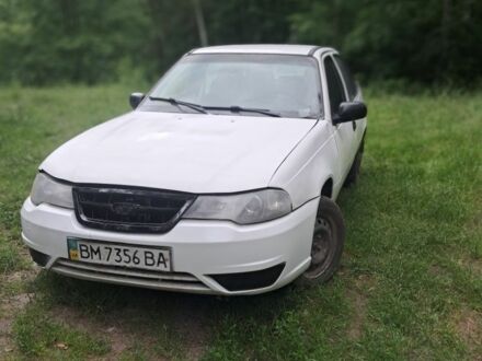 Дэу Нексия 2012 в Тростянец на Automoto.ua Белый Дэу Нексия, объемом двигателя 1.5 л и пробегом 260 тыс. км за 1700 $, фото 1 на Automoto.ua