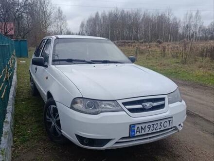 Білий Деу Нексія, об'ємом двигуна 1.6 л та пробігом 237 тис. км за 2100 $, фото 1 на Automoto.ua