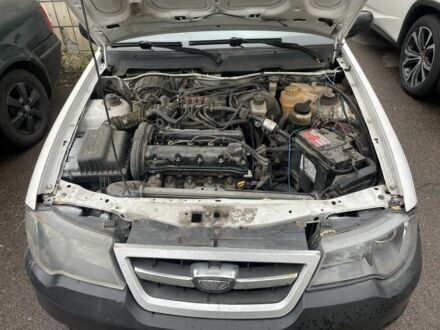 Деу Нексія 2012 у Києві на Automoto.ua Білий Деу Нексія, об'ємом двигуна 1.6 л та пробігом 145 тис. км за 2300 $, фото 1 на Automoto.ua