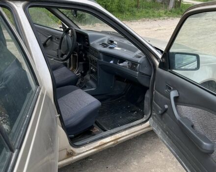 Бежевий Деу Нексія, об'ємом двигуна 1.6 л та пробігом 200 тис. км за 1200 $, фото 7 на Automoto.ua