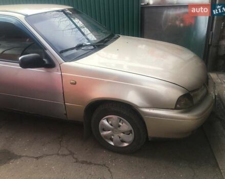 Бежевый Дэу Нексия, объемом двигателя 1.5 л и пробегом 310 тыс. км за 1065 $, фото 5 на Automoto.ua