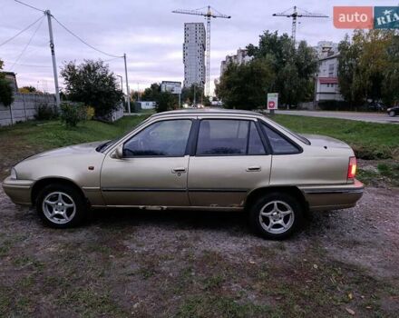 Бежевий Деу Нексія, об'ємом двигуна 1.5 л та пробігом 228 тис. км за 1200 $, фото 4 на Automoto.ua