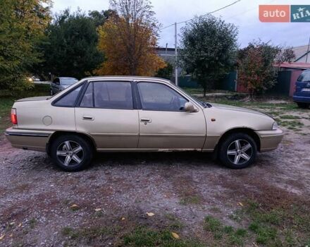 Бежевий Деу Нексія, об'ємом двигуна 1.5 л та пробігом 228 тис. км за 1200 $, фото 3 на Automoto.ua
