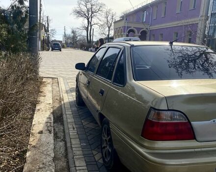 Бежевий Деу Нексія, об'ємом двигуна 1.5 л та пробігом 160 тис. км за 3000 $, фото 1 на Automoto.ua