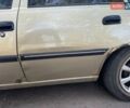 Бежевый Дэу Нексия, объемом двигателя 1.5 л и пробегом 250 тыс. км за 1200 $, фото 5 на Automoto.ua