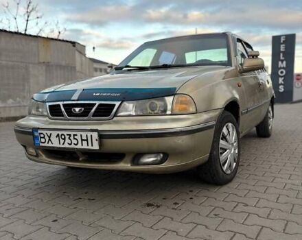 Бежевый Дэу Нексия, объемом двигателя 1.5 л и пробегом 273 тыс. км за 1150 $, фото 1 на Automoto.ua