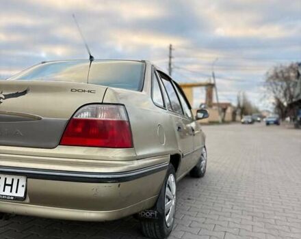 Бежевый Дэу Нексия, объемом двигателя 1.5 л и пробегом 273 тыс. км за 1150 $, фото 2 на Automoto.ua