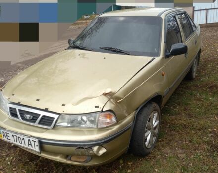 Бежевый Дэу Нексия, объемом двигателя 1.6 л и пробегом 157 тыс. км за 1000 $, фото 4 на Automoto.ua