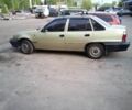 Бежевый Дэу Нексия, объемом двигателя 1.5 л и пробегом 140 тыс. км за 1500 $, фото 1 на Automoto.ua