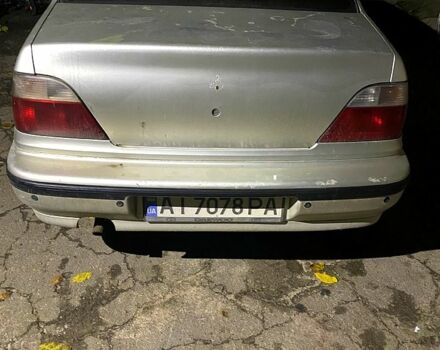 Бежевый Дэу Нексия, объемом двигателя 1.6 л и пробегом 350 тыс. км за 1000 $, фото 2 на Automoto.ua