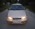 Бежевый Дэу Нексия, объемом двигателя 1.5 л и пробегом 100 тыс. км за 1100 $, фото 1 на Automoto.ua