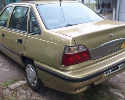 Деу Нексія 2007 у Нежине на Automoto.ua Бежевий Деу Нексія, об'ємом двигуна 1.5 л та пробігом 245 тис. км за 2499 $, фото 7 на Automoto.ua