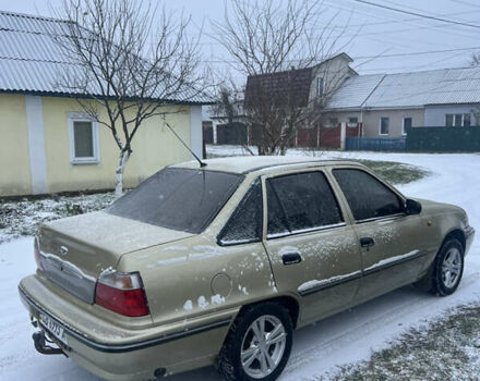 Бежевий Деу Нексія, об'ємом двигуна 1.5 л та пробігом 130 тис. км за 2100 $, фото 2 на Automoto.ua