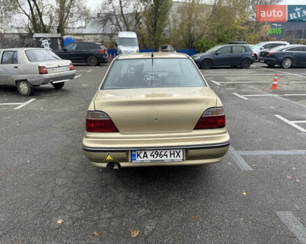 Бежевий Деу Нексія, об'ємом двигуна 1.5 л та пробігом 301 тис. км за 1800 $, фото 9 на Automoto.ua