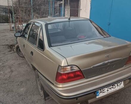 Бежевый Дэу Нексия, объемом двигателя 1.6 л и пробегом 280 тыс. км за 1667 $, фото 2 на Automoto.ua