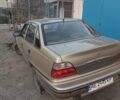 Бежевый Дэу Нексия, объемом двигателя 1.6 л и пробегом 280 тыс. км за 1667 $, фото 2 на Automoto.ua