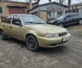 Бежевый Дэу Нексия, объемом двигателя 1.5 л и пробегом 234 тыс. км за 1150 $, фото 1 на Automoto.ua