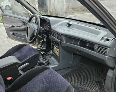 Бежевый Дэу Нексия, объемом двигателя 0 л и пробегом 260 тыс. км за 750 $, фото 9 на Automoto.ua