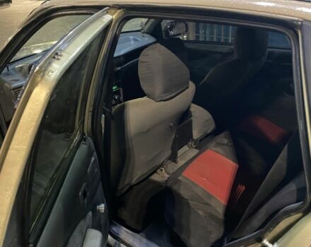 Бежевий Деу Нексія, об'ємом двигуна 1.5 л та пробігом 250 тис. км за 900 $, фото 6 на Automoto.ua