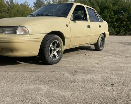Дэу Нексия 2007 в Мироновке на Automoto.ua Бежевый Дэу Нексия, объемом двигателя 1.6 л и пробегом 278 тыс. км за 1320 $, фото 1 на Automoto.ua