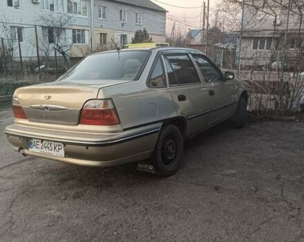 Бежевый Дэу Нексия, объемом двигателя 1.6 л и пробегом 280 тыс. км за 1667 $, фото 3 на Automoto.ua