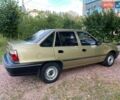 Бежевый Дэу Нексия, объемом двигателя 1.5 л и пробегом 80 тыс. км за 3200 $, фото 3 на Automoto.ua