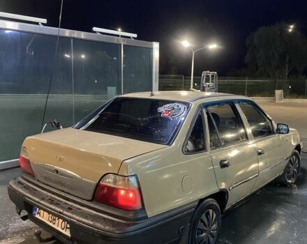 Бежевий Деу Нексія, об'ємом двигуна 1.5 л та пробігом 250 тис. км за 900 $, фото 2 на Automoto.ua