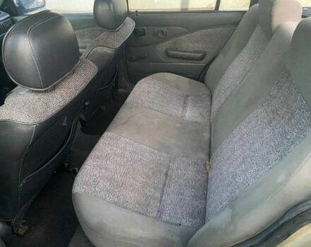 Бежевый Дэу Нексия, объемом двигателя 1.5 л и пробегом 200 тыс. км за 950 $, фото 6 на Automoto.ua