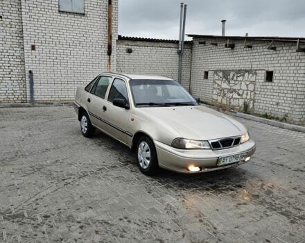 Бежевый Дэу Нексия, объемом двигателя 0 л и пробегом 260 тыс. км за 750 $, фото 3 на Automoto.ua