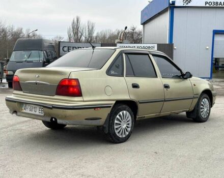 Бежевий Деу Нексія, об'ємом двигуна 1.6 л та пробігом 300 тис. км за 1550 $, фото 1 на Automoto.ua