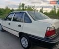 Бежевый Дэу Нексия, объемом двигателя 1.5 л и пробегом 201 тыс. км за 2500 $, фото 10 на Automoto.ua