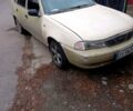 Бежевий Деу Нексія, об'ємом двигуна 1.5 л та пробігом 0 тис. км за 500 $, фото 1 на Automoto.ua
