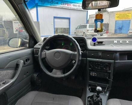 Бежевий Деу Нексія, об'ємом двигуна 1.6 л та пробігом 300 тис. км за 1550 $, фото 11 на Automoto.ua