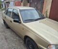 Бежевий Деу Нексія, об'ємом двигуна 1.5 л та пробігом 300 тис. км за 1500 $, фото 1 на Automoto.ua