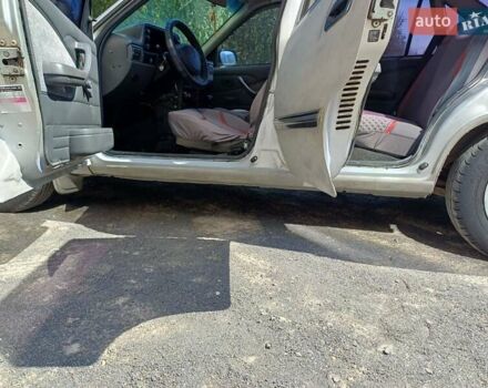 Бежевий Деу Нексія, об'ємом двигуна 1.5 л та пробігом 300 тис. км за 949 $, фото 9 на Automoto.ua