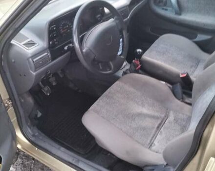 Бежевий Деу Нексія, об'ємом двигуна 1.5 л та пробігом 170 тис. км за 1200 $, фото 4 на Automoto.ua