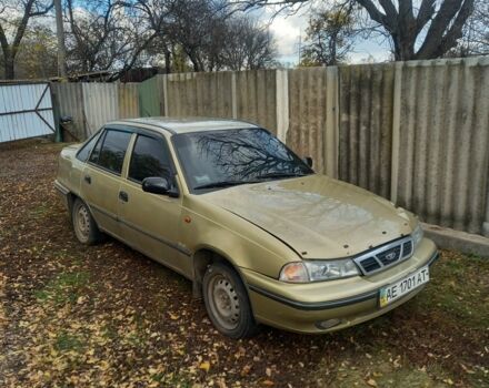 Бежевый Дэу Нексия, объемом двигателя 1.6 л и пробегом 157 тыс. км за 1000 $, фото 2 на Automoto.ua