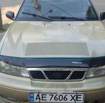 Бежевий Деу Нексія, об'ємом двигуна 1.5 л та пробігом 217 тис. км за 2000 $, фото 1 на Automoto.ua