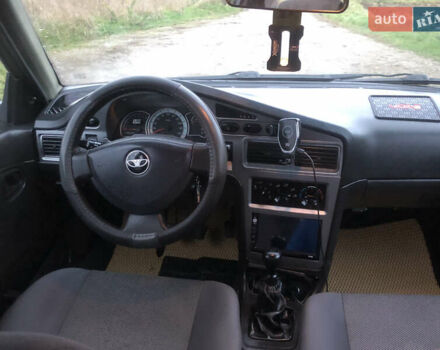 Бежевий Деу Нексія, об'ємом двигуна 1.6 л та пробігом 171 тис. км за 1550 $, фото 13 на Automoto.ua
