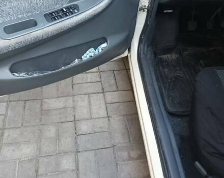 Бежевый Дэу Нексия, объемом двигателя 1.5 л и пробегом 128 тыс. км за 2900 $, фото 6 на Automoto.ua