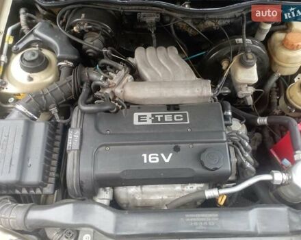 Бежевый Дэу Нексия, объемом двигателя 1.5 л и пробегом 162 тыс. км за 1600 $, фото 1 на Automoto.ua