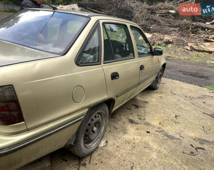 Бежевий Деу Нексія, об'ємом двигуна 1.5 л та пробігом 165 тис. км за 1200 $, фото 1 на Automoto.ua