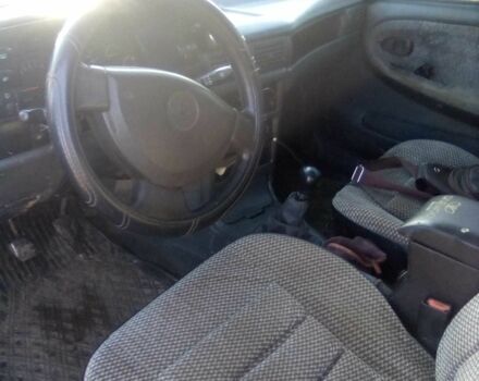 Бежевий Деу Нексія, об'ємом двигуна 1.5 л та пробігом 937 тис. км за 800 $, фото 4 на Automoto.ua